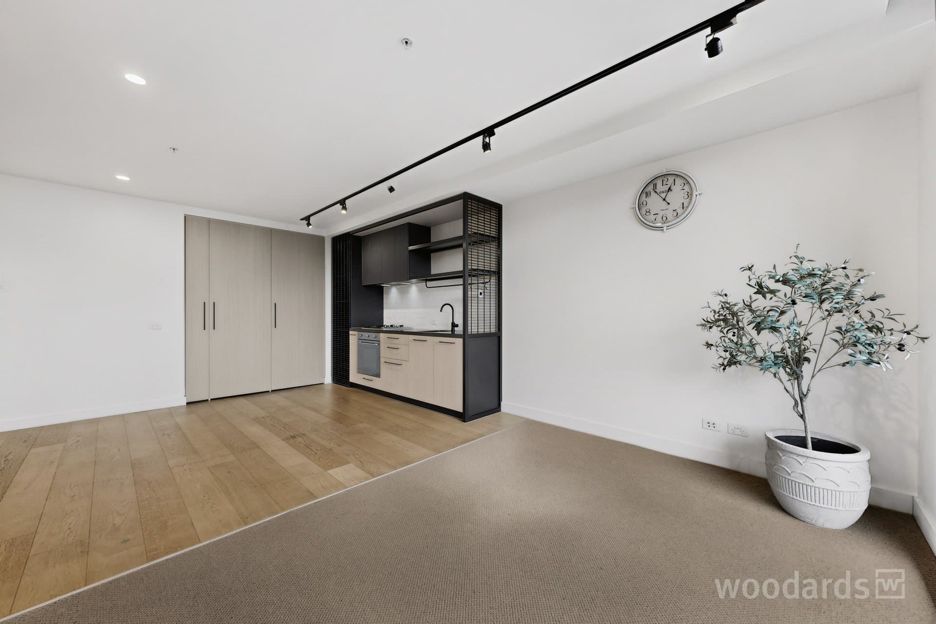 307/40 Collins St, Essendon - Thumbnail 3