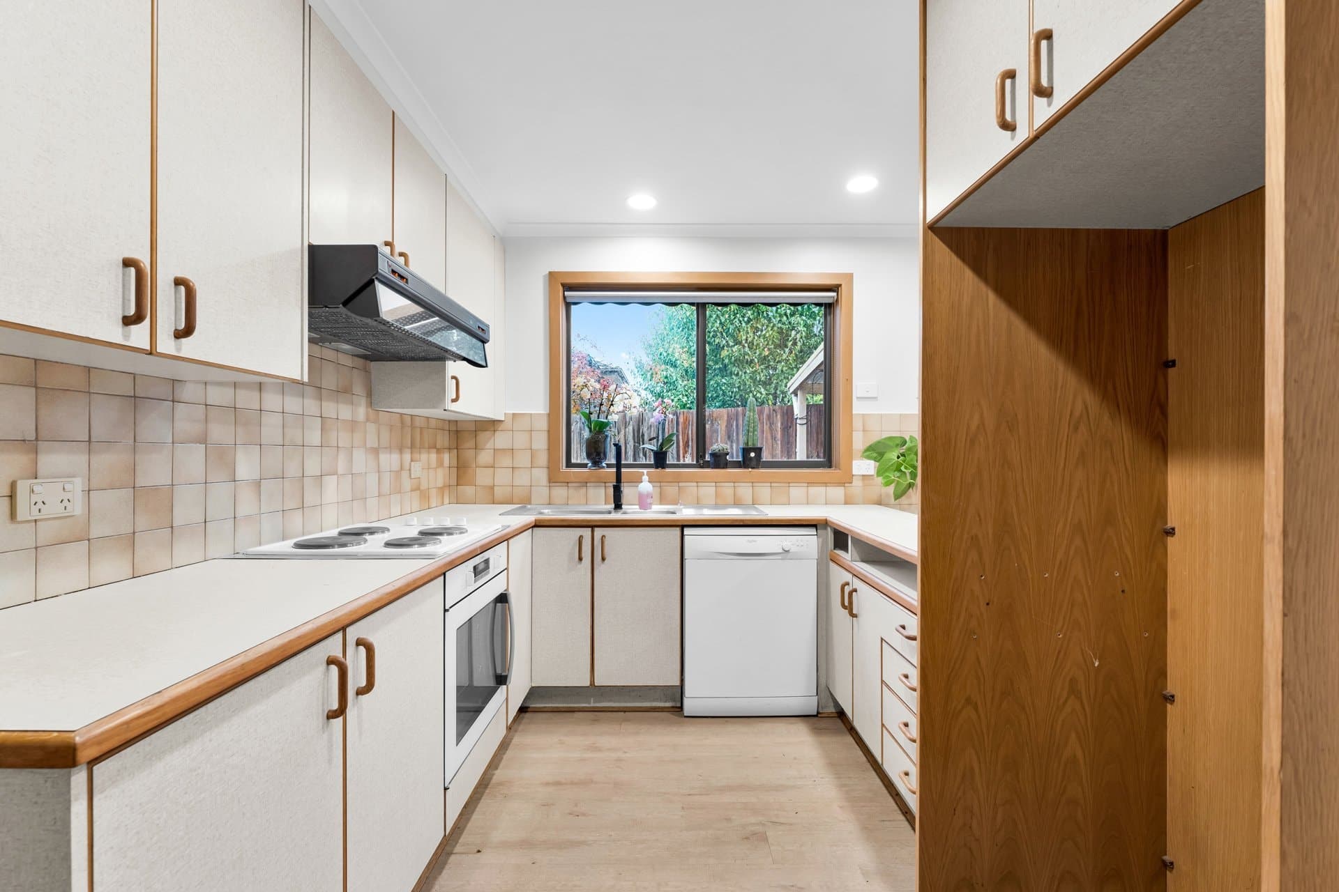 2/18 Temple St, Ashwood - Thumbnail 4