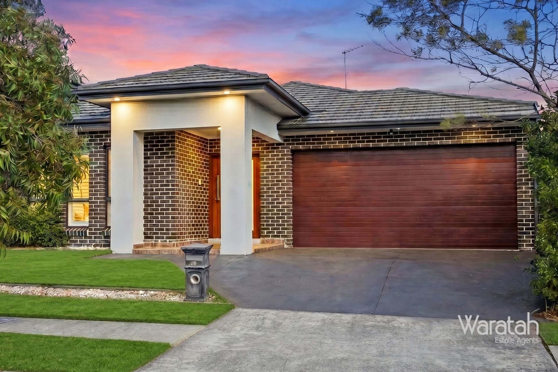 40 Loudon Parade Marsden Park NSW
 
 
 Just Listed, Nsw Just Listed - Thumbnail 2