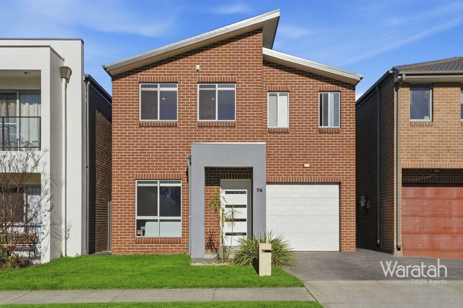 74 Westbrook Circuit Marsden Park NSW
 
 
 Just Listed!!, Nsw Just Listed!! - Thumbnail 2