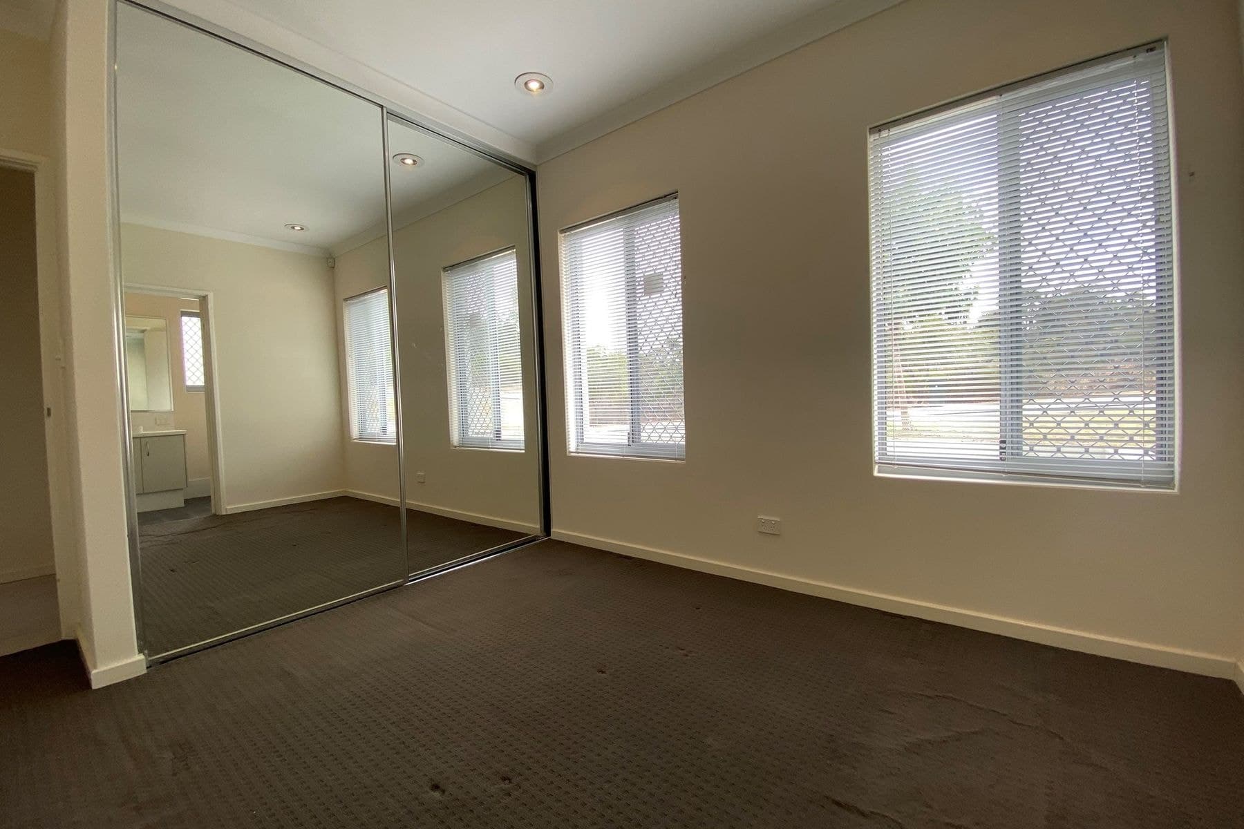24A Storrington Crescent, Westminster, WA 6061, Westminster - Thumbnail 2