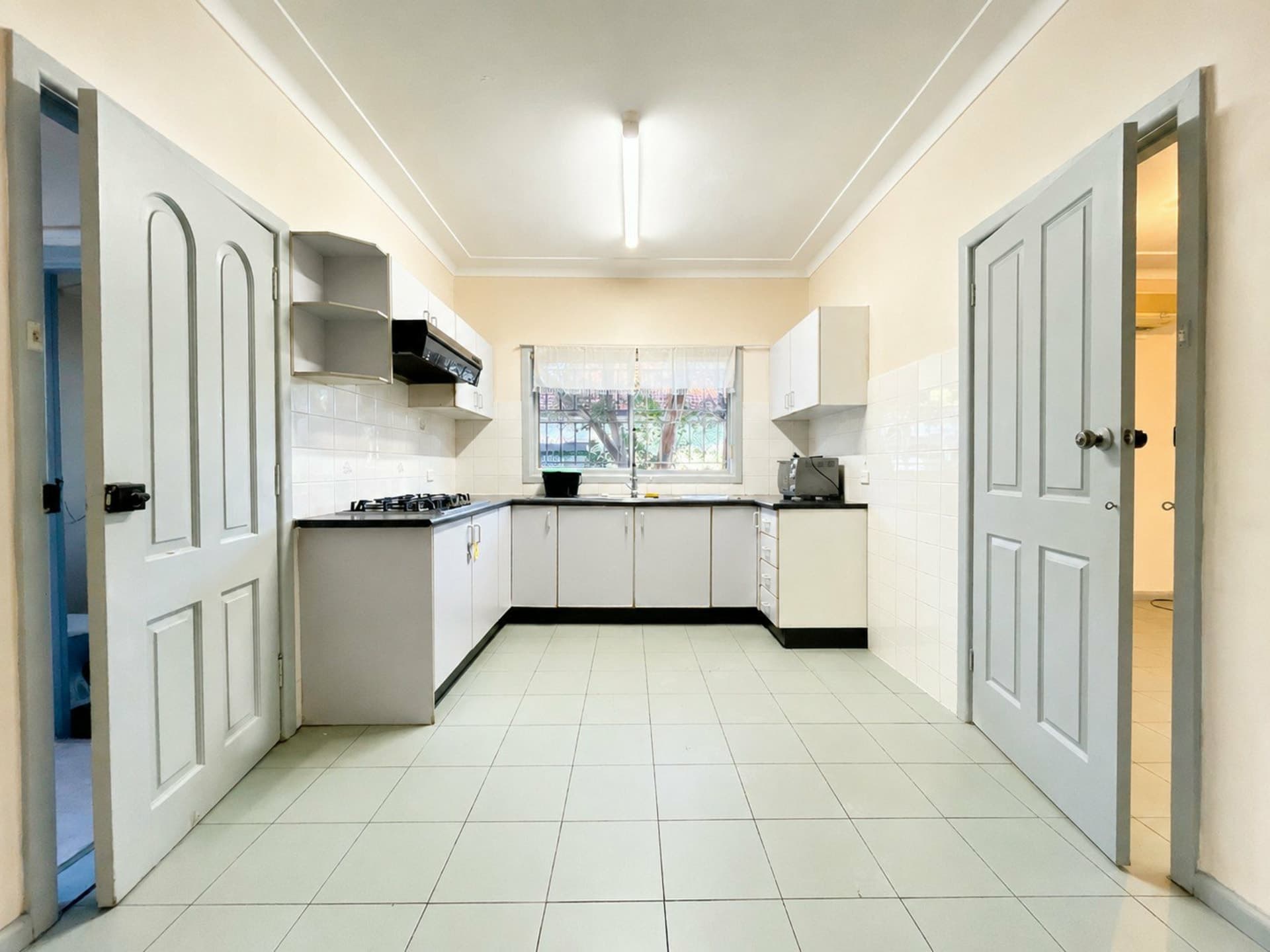 48 Huon Street, Cabramatta, Cabramatta - Thumbnail 4
