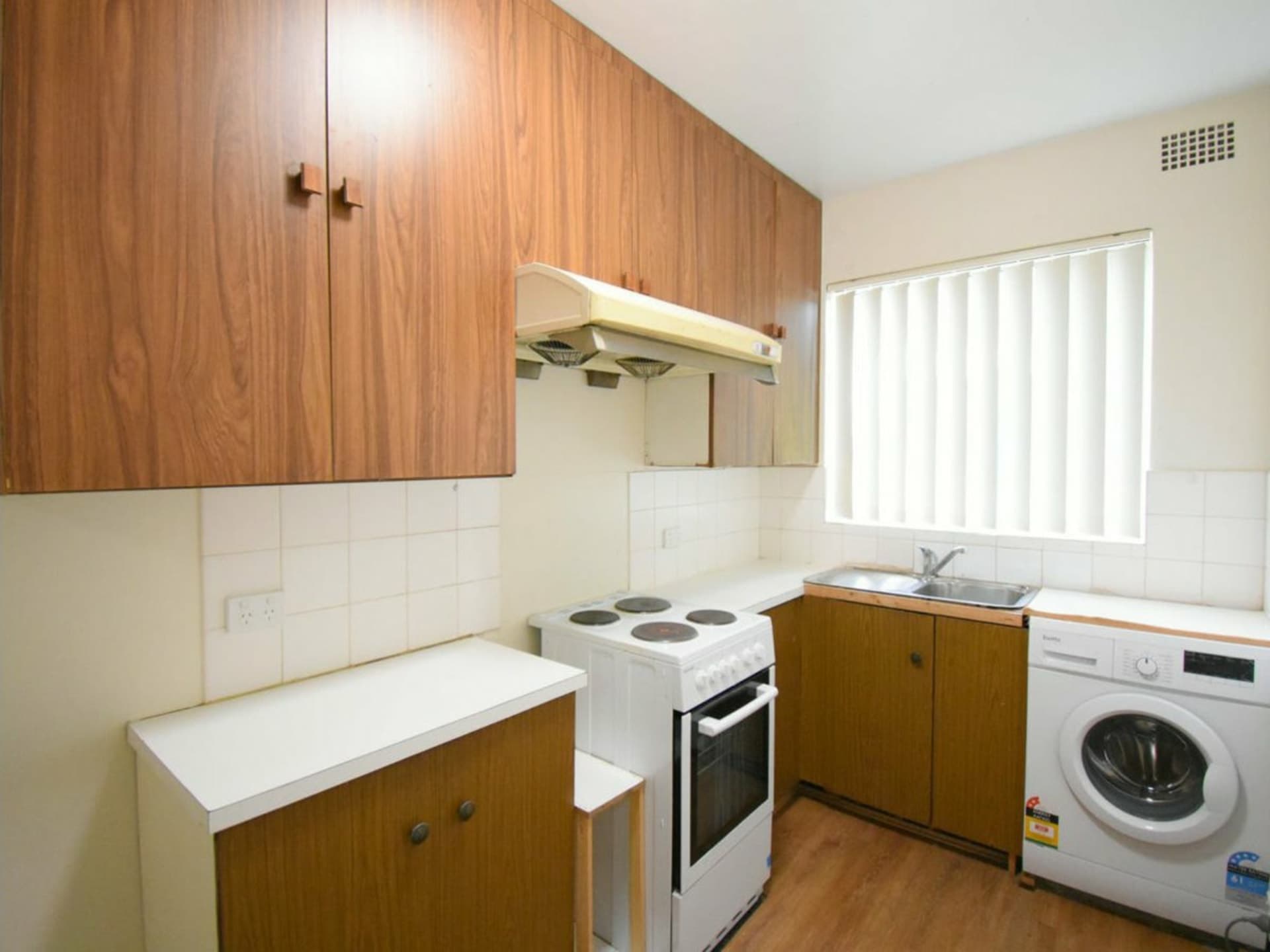 8/10 Clifford Avenue, Canley Vale, Canley Vale - Thumbnail 4