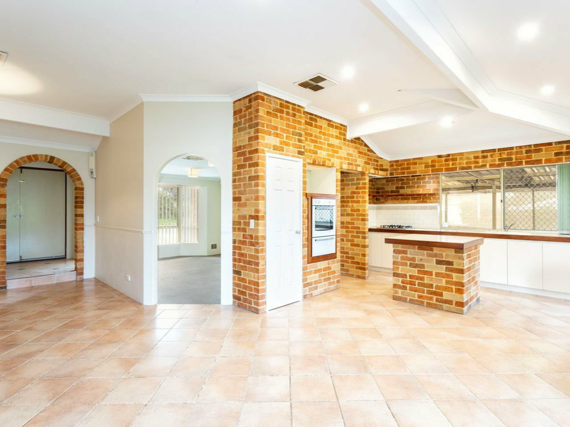7 Rudall Court, Clarkson, Clarkson - Thumbnail 5