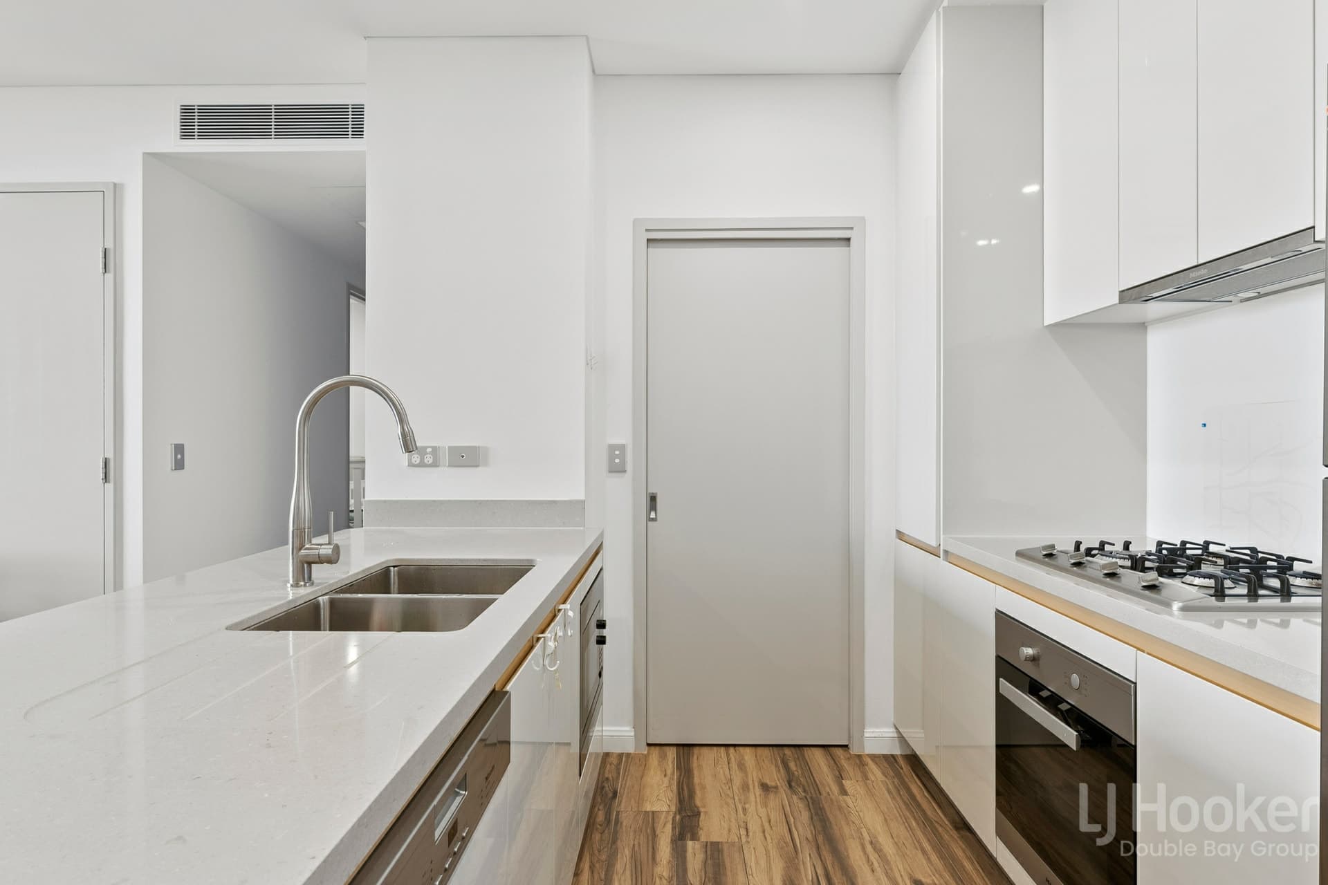 1105/128 Banks Avenue, Eastgardens, Eastgardens - Thumbnail 5