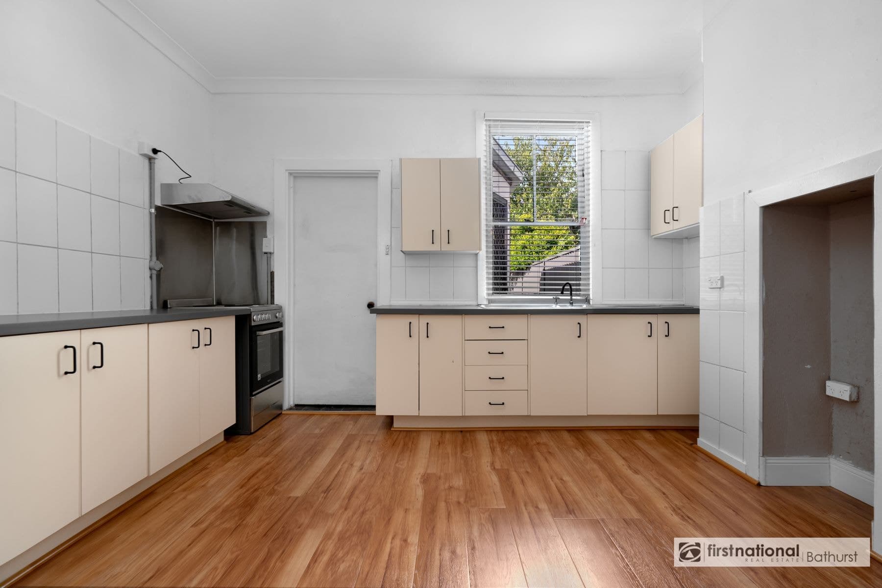 63 Carlingford Street, Bathurst NSW 2795, Bathurst - Thumbnail 8