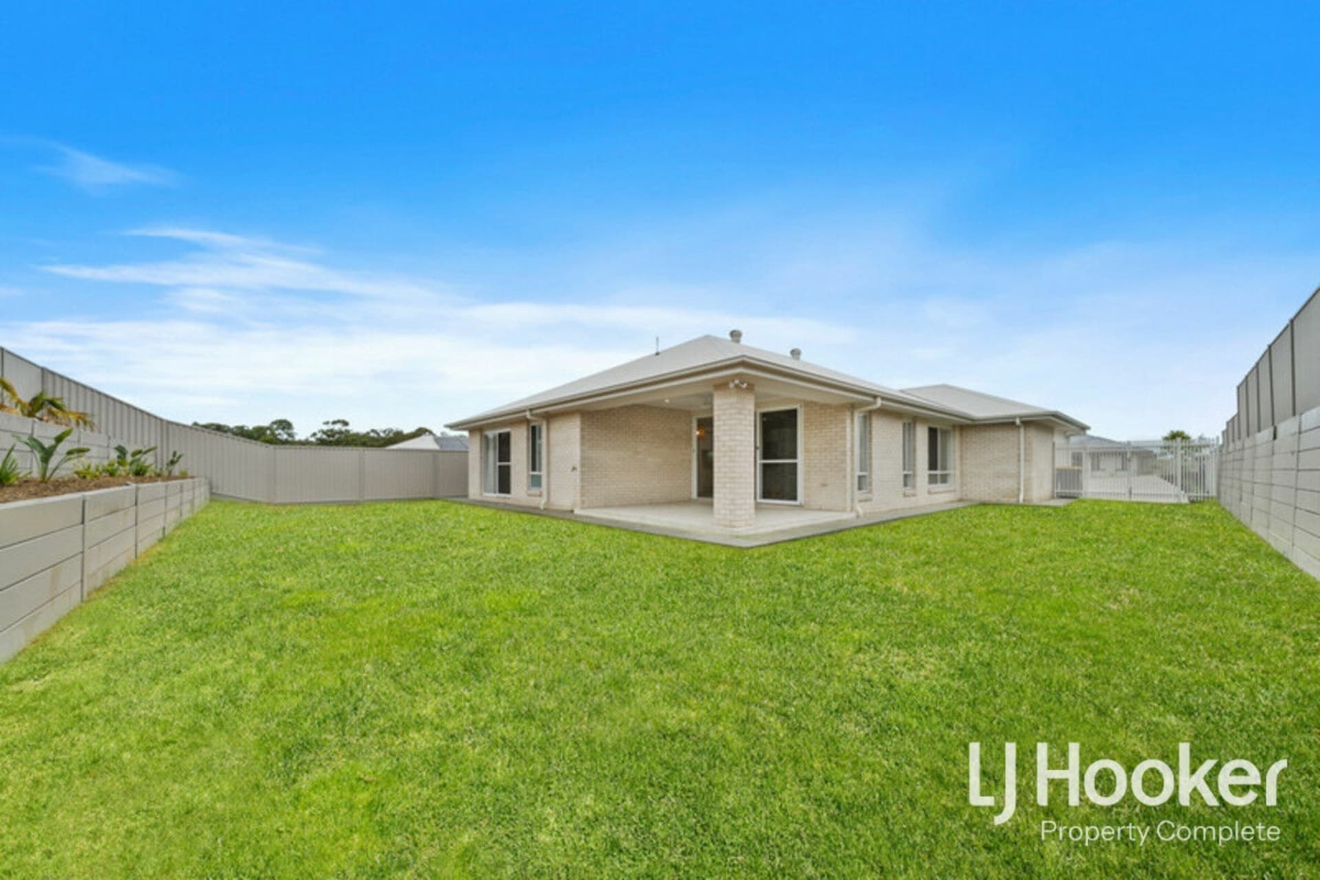 5 Myrtle Street, Gleneagle, Gleneagle - Image 1