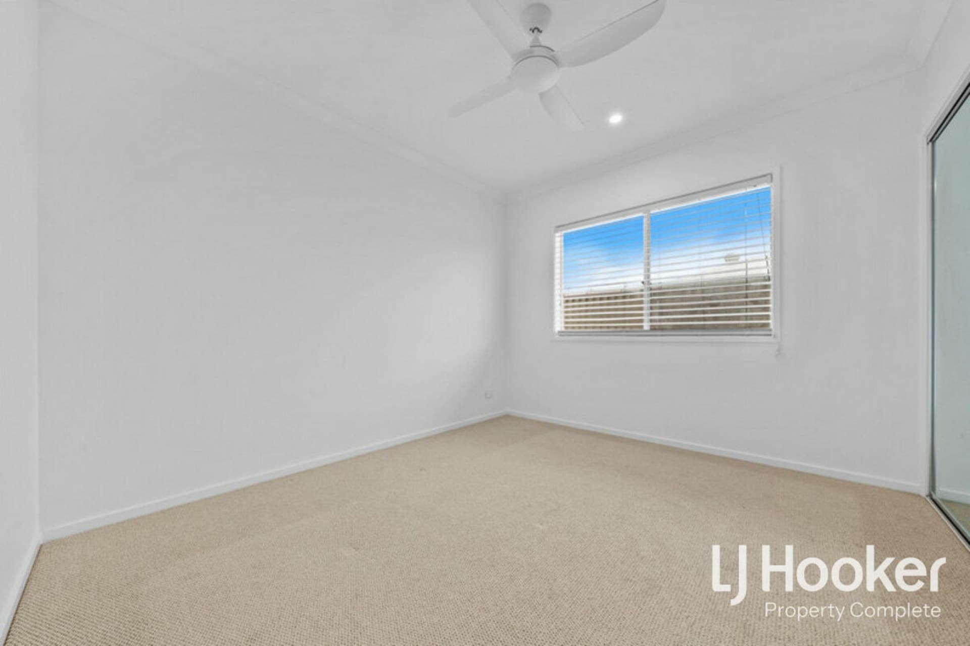 5 Myrtle Street, Gleneagle, Gleneagle - Thumbnail 4