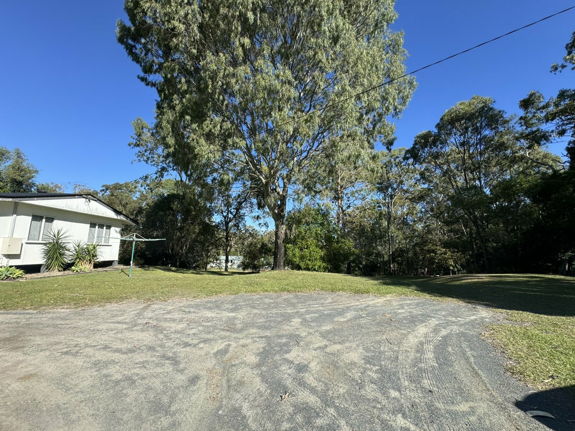 319-323 Bestmann Road, Godwin Beach, Godwin Beach - Thumbnail 2