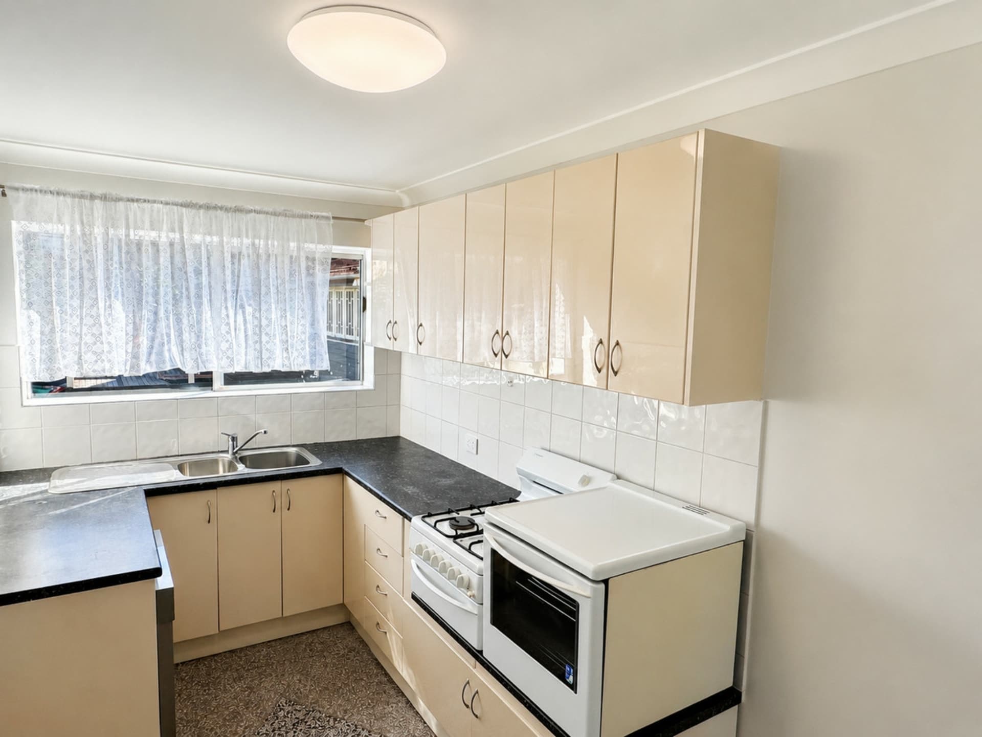 4/120 Stafford Road, Gordon Park, Gordon Park - Thumbnail 3