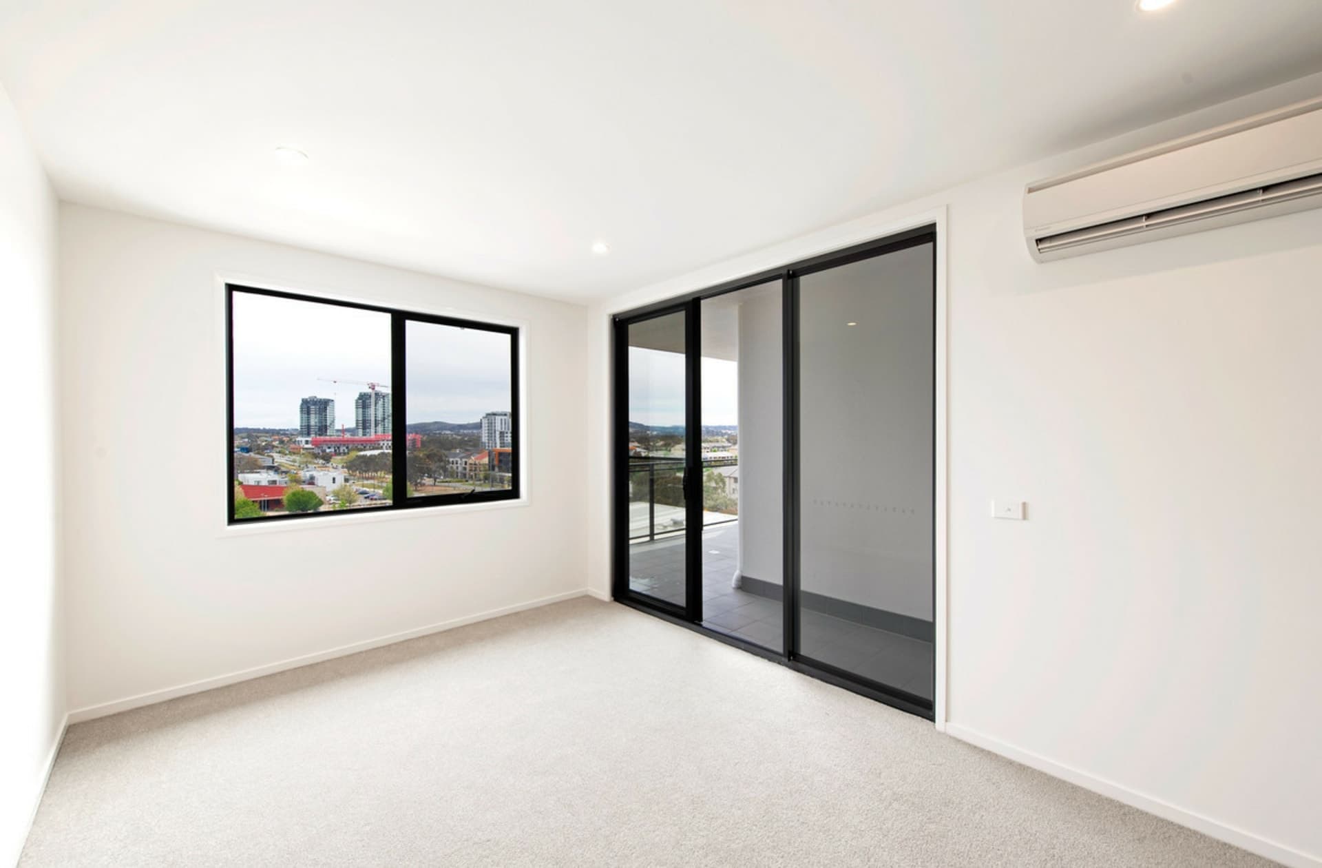 106/2 Hinder Street, Gungahlin, Gungahlin - Thumbnail 4