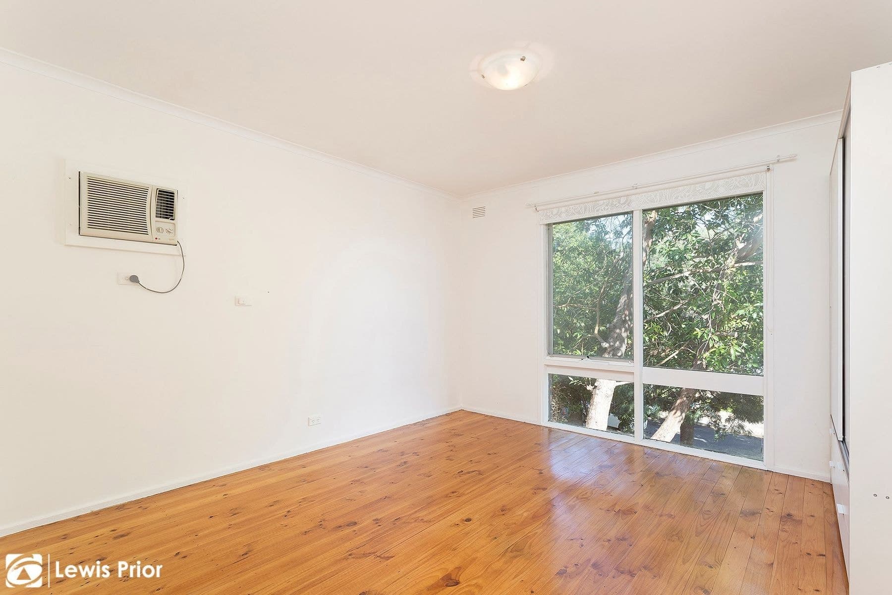 24 Heath Street, Bedford Park SA 5042, Bedford Park - Thumbnail 4