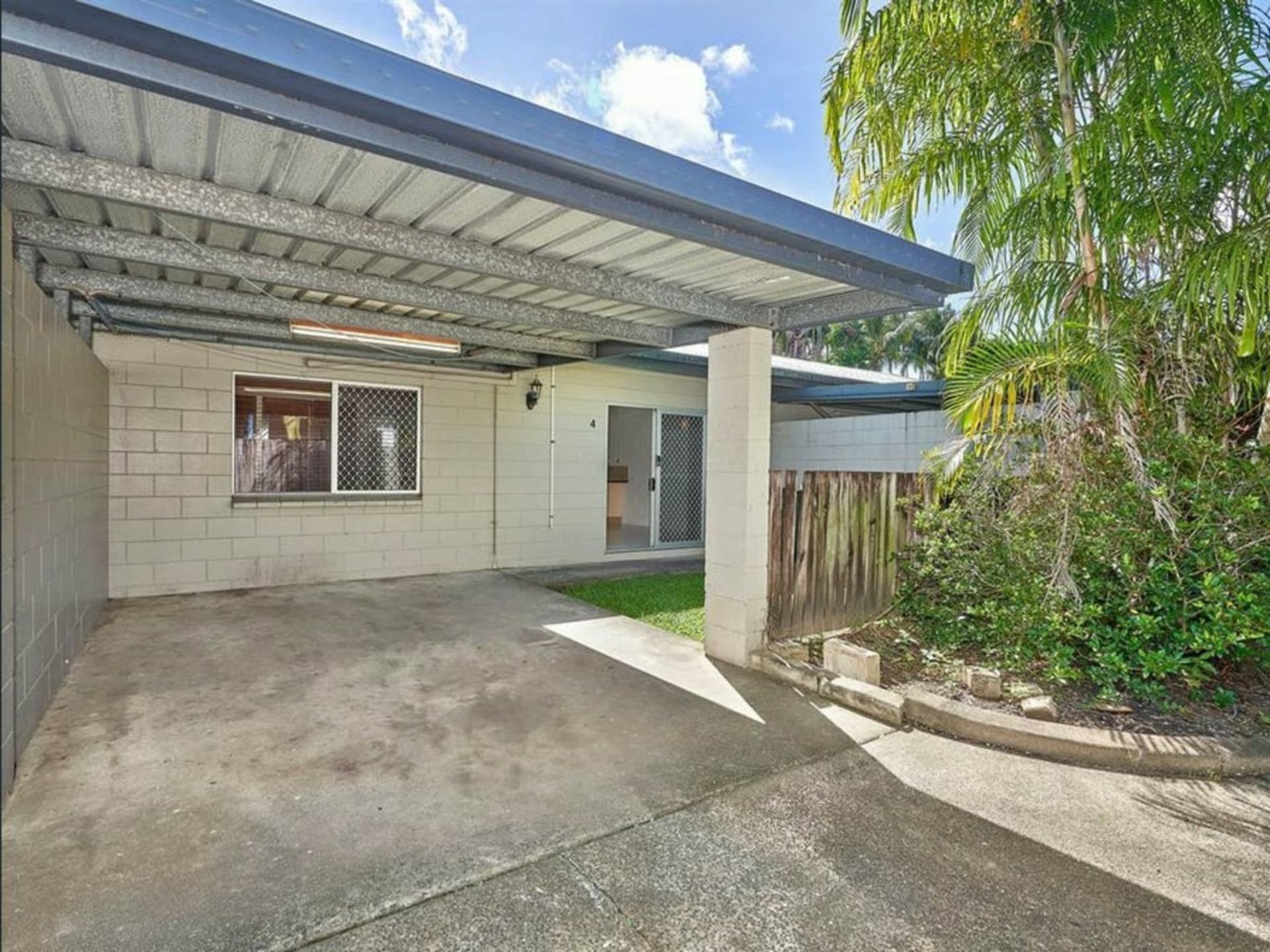 4/10 Mulligan Street, Manoora, Manoora - Image 1