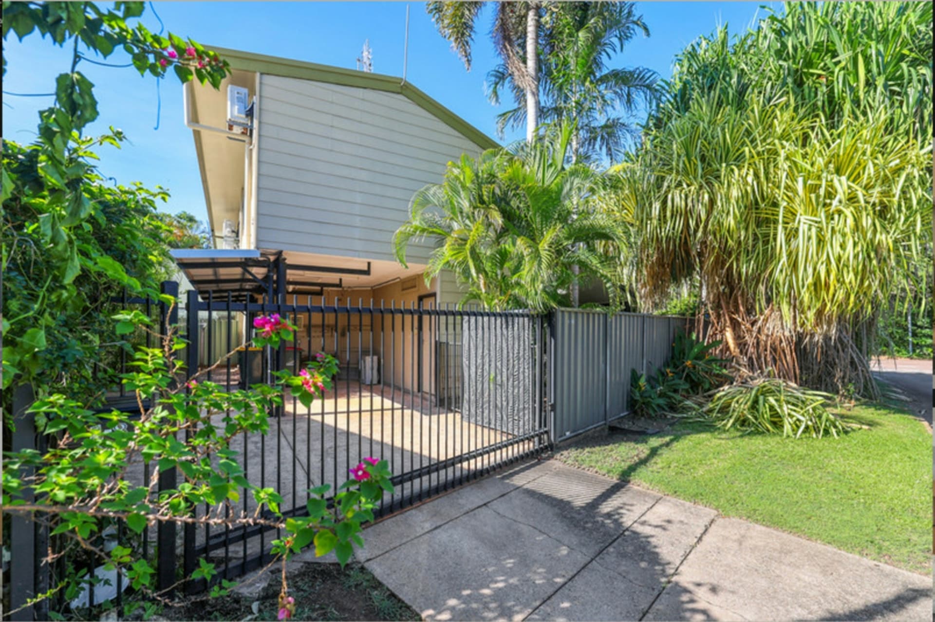 1/2 Eugenia Street, Nightcliff, Nightcliff - Thumbnail 2