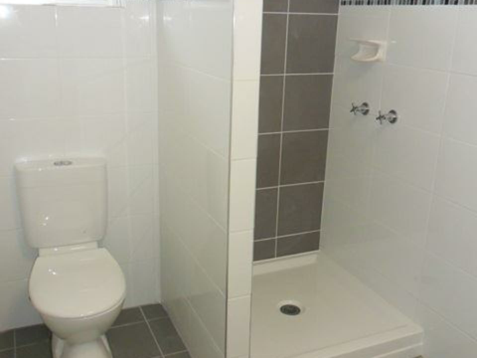 2/4 Wafer Court, Norman Gardens, Norman Gardens - Image 1