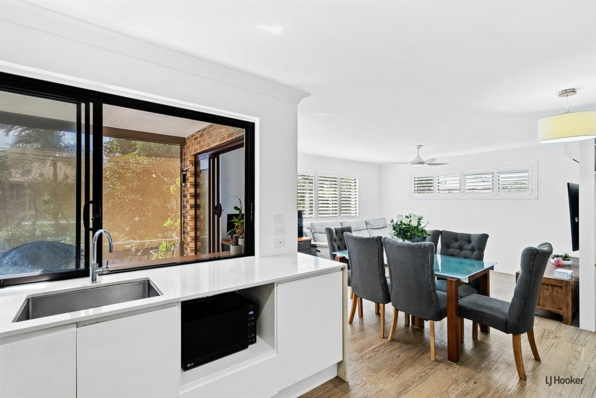 6/12 Fifteenth Avenue, Palm Beach, Palm Beach - Thumbnail 3