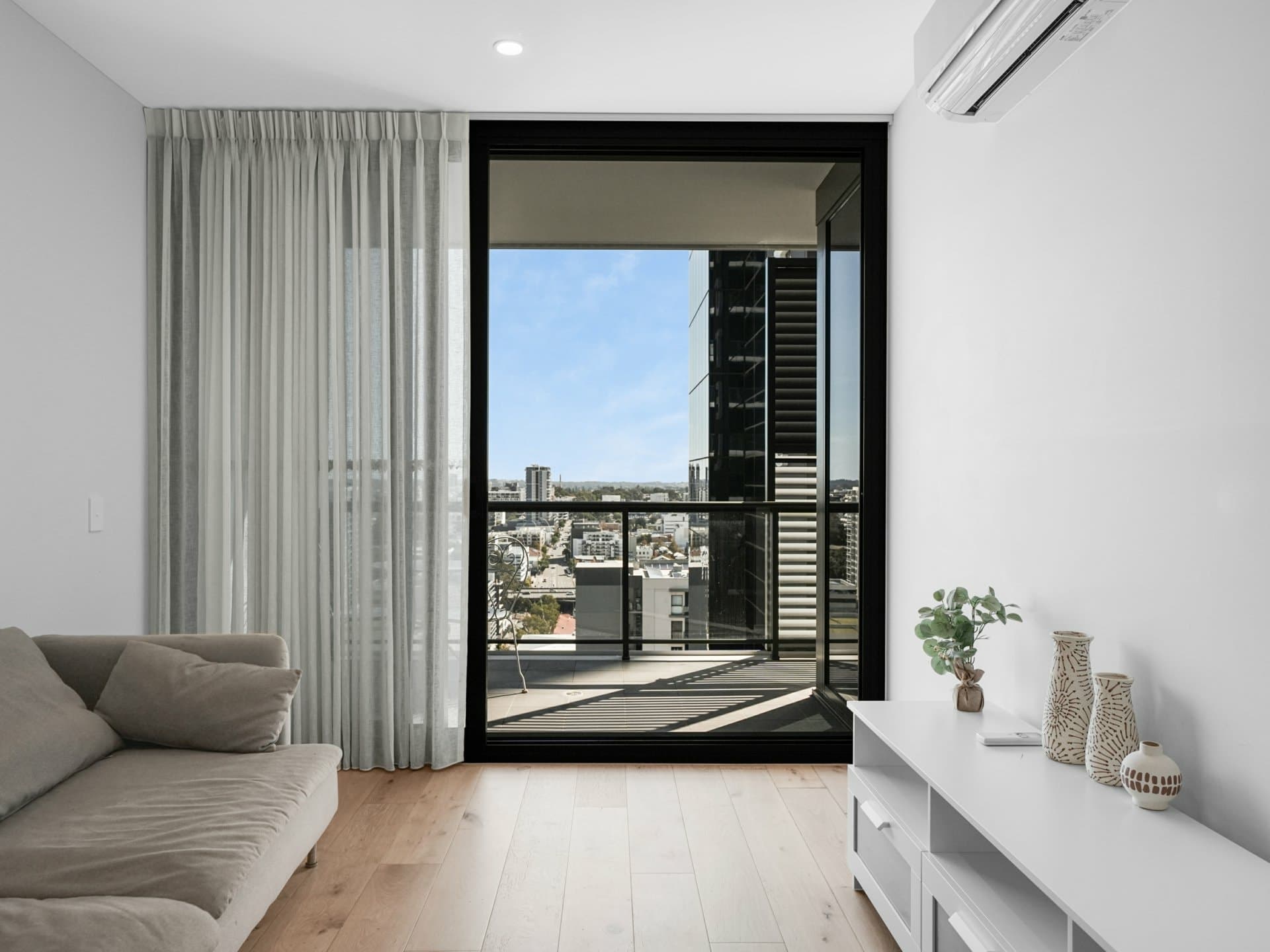 2206/380 Murray Street, Perth - Thumbnail 7