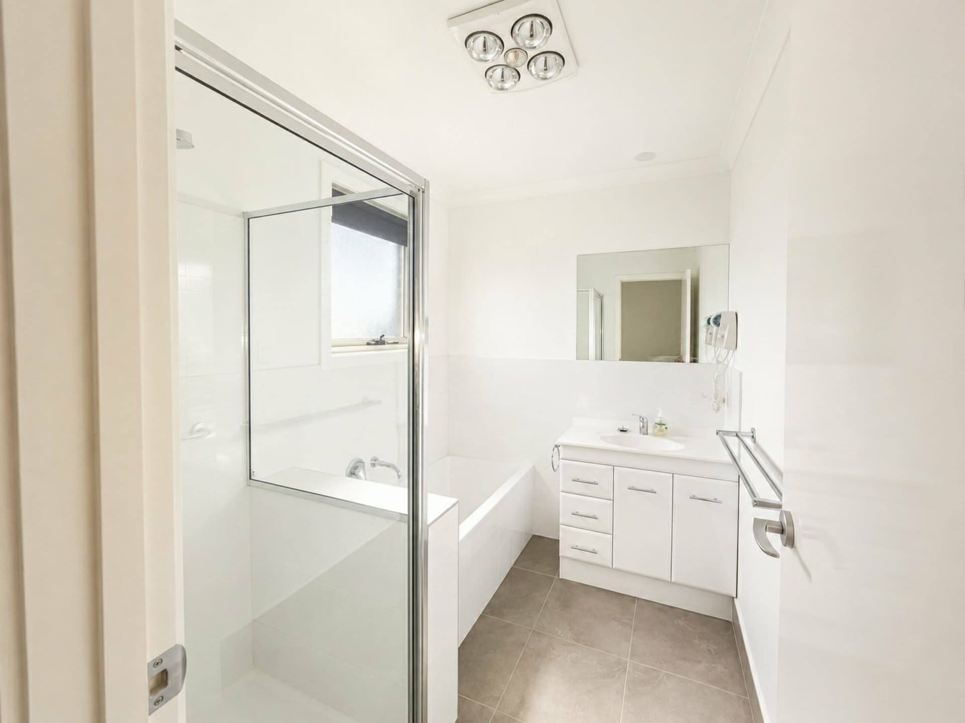1 Highgrove Road, Rokeby, Rokeby - Thumbnail 7