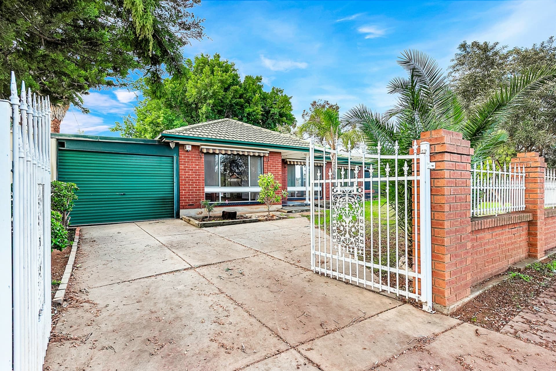 5 Woodfield Drive, Salisbury Downs, Salisbury Downs - Thumbnail 2