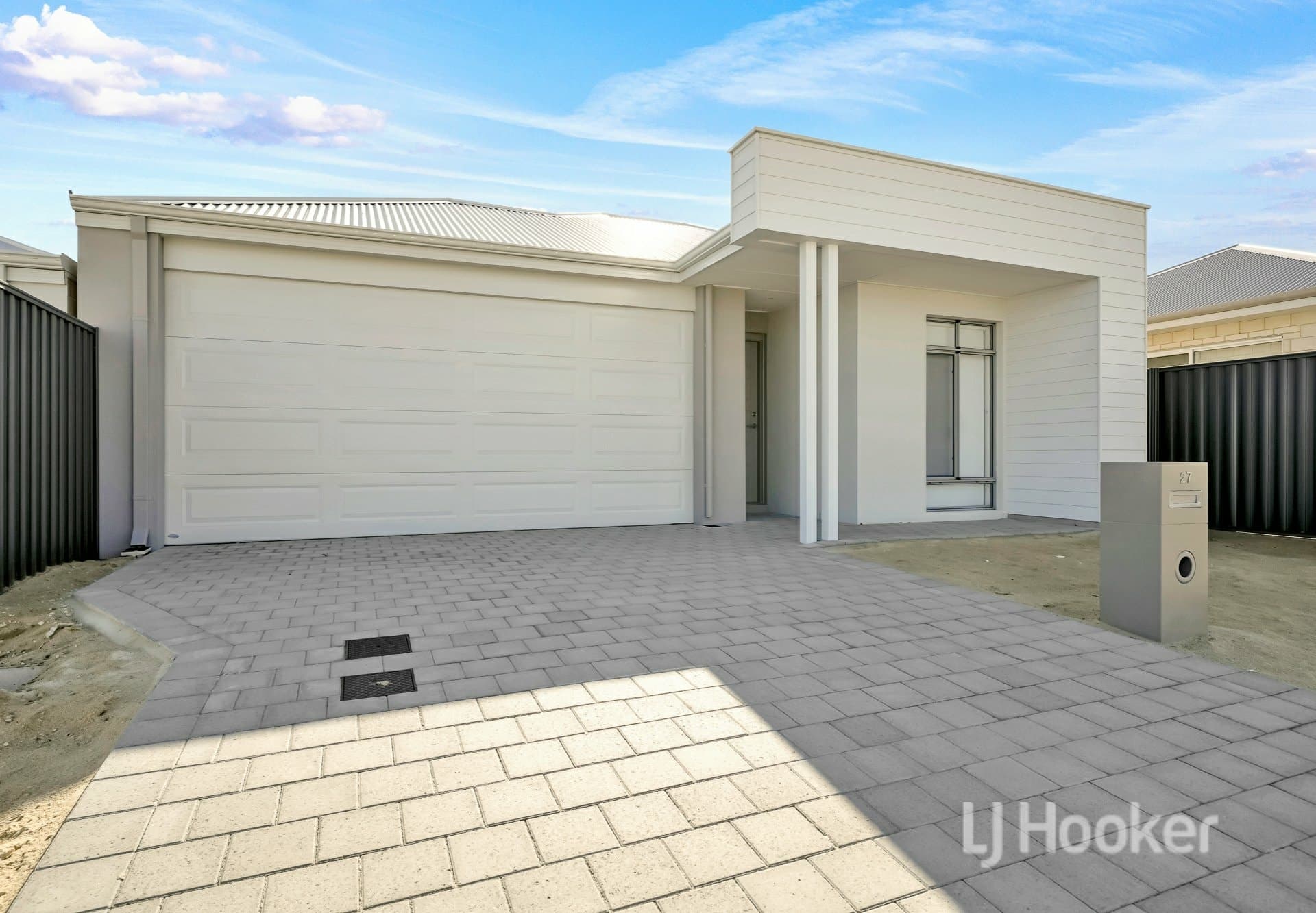 27 Paperbark Road, Sinagra, Sinagra - Image 1
