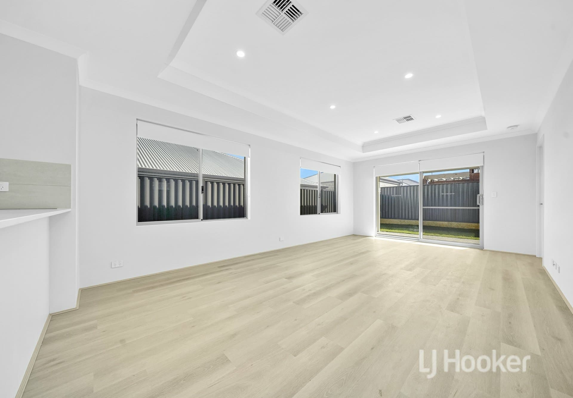 27 Paperbark Road, Sinagra, Sinagra - Thumbnail 5