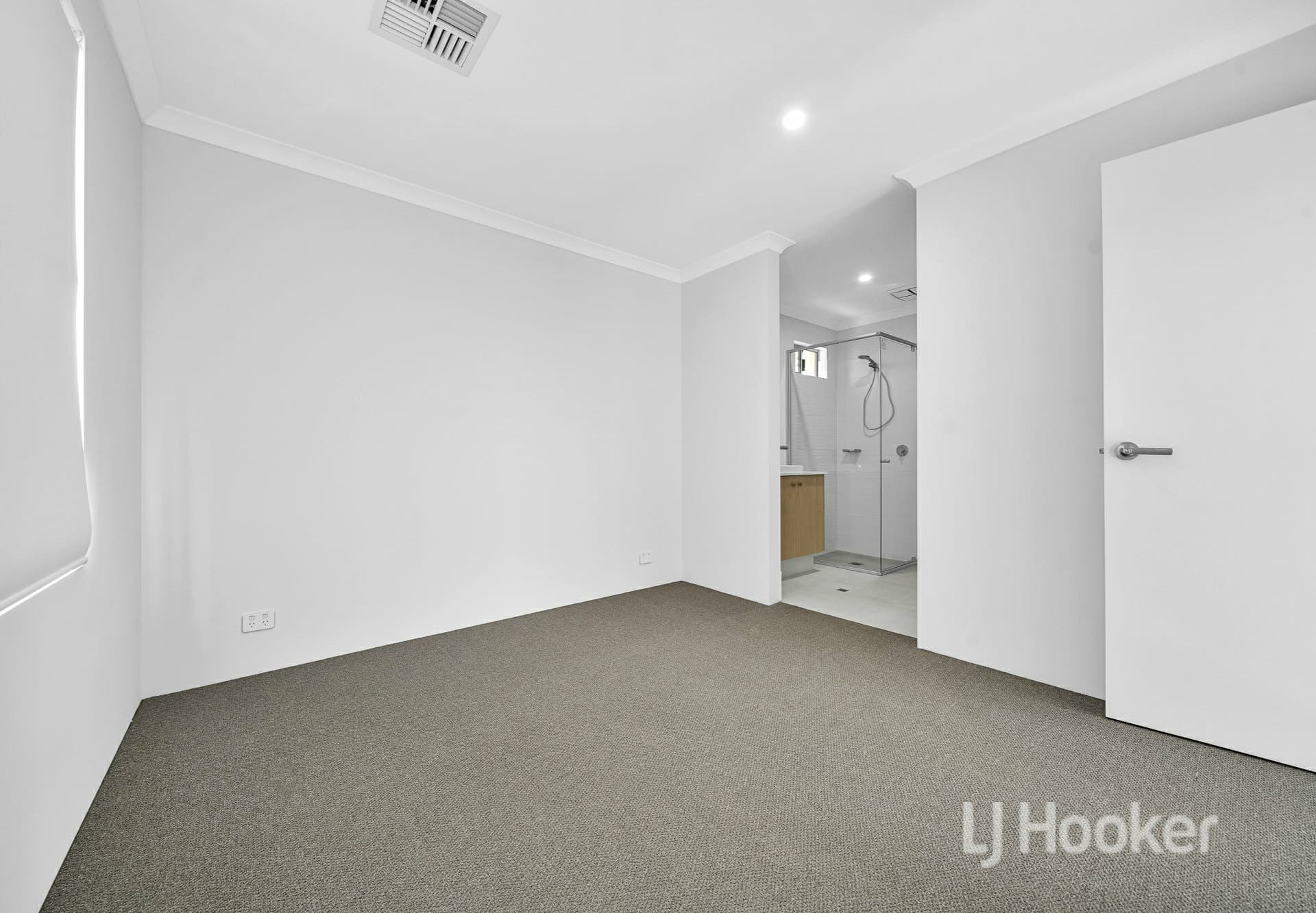 27 Paperbark Road, Sinagra, Sinagra - Thumbnail 8
