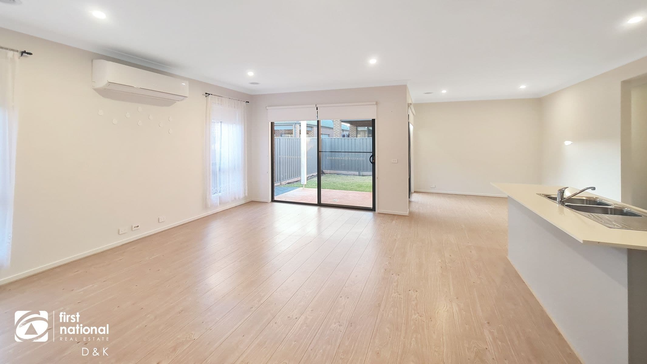 4 Wimbledon Boulevard, Strathtulloh VIC 3338, Strathtulloh - Thumbnail 4