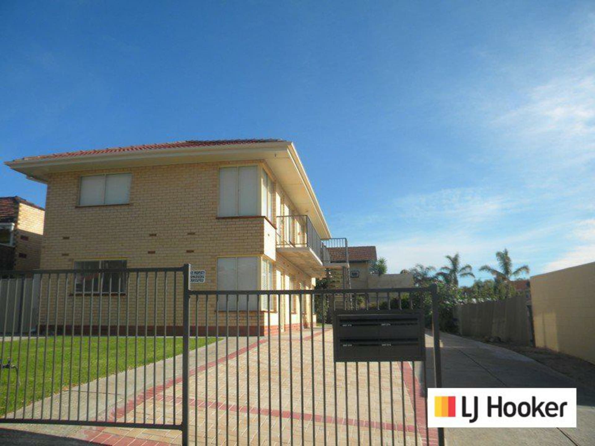 2/14 Cavendish Street, West Beach, West Beach - Thumbnail 2