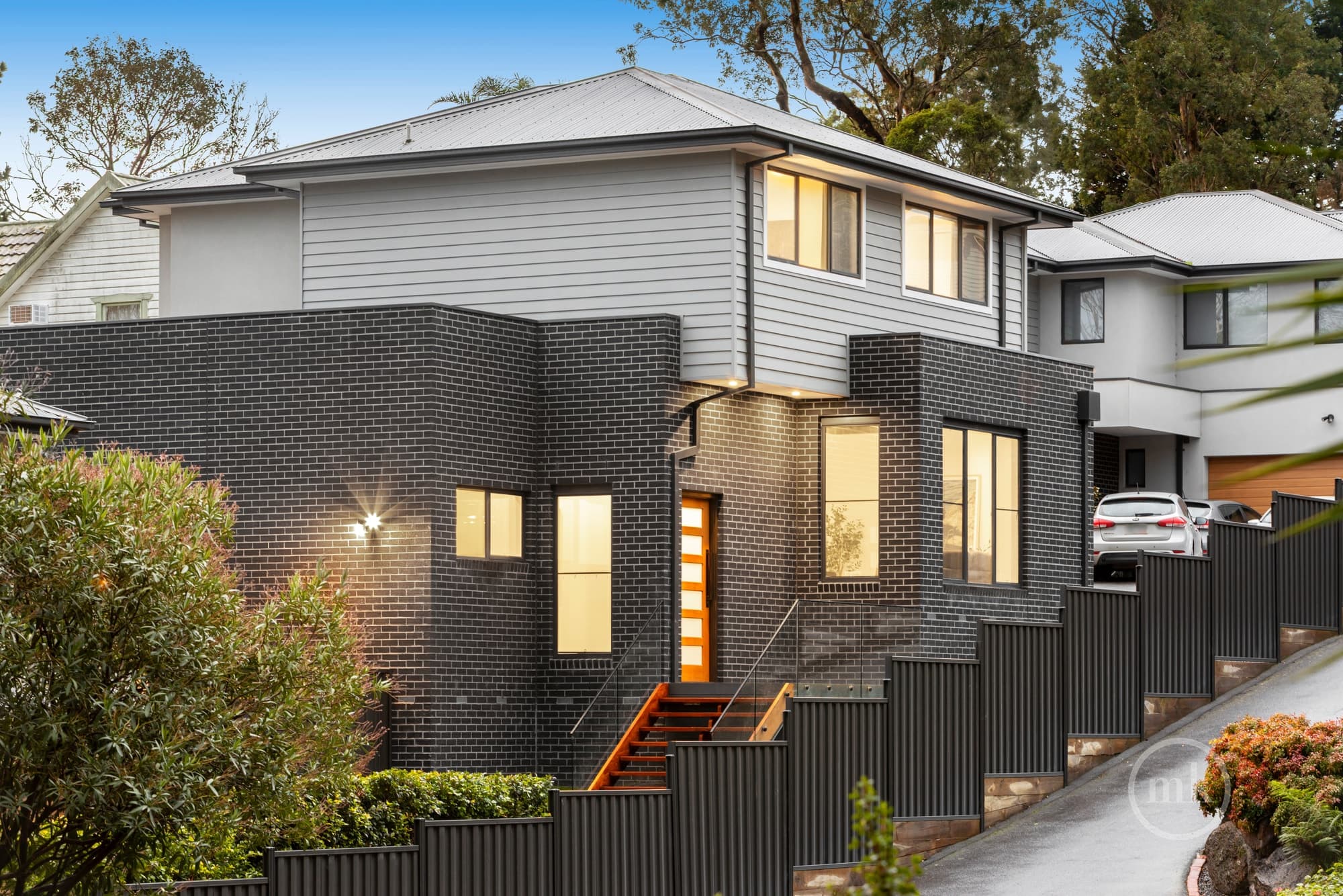 2/9 Spring Street, Greensborough, Greensborough - Thumbnail 2