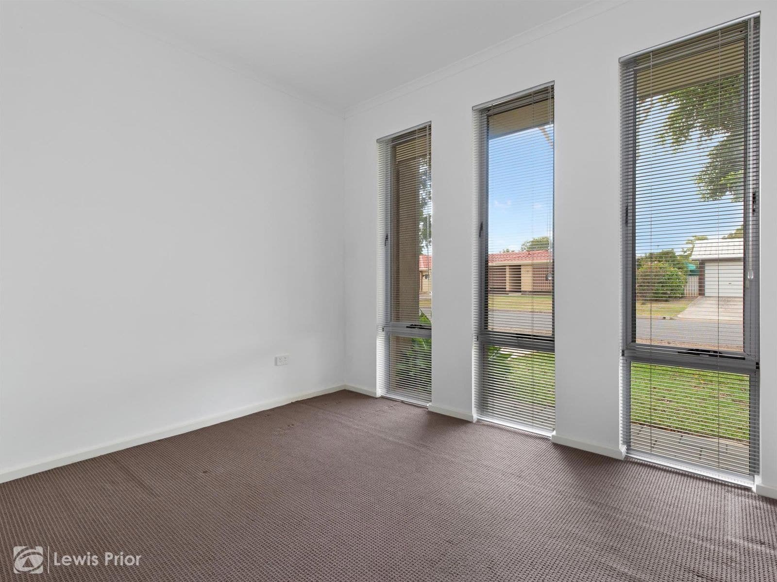 1 Vivonne Way, Oaklands Park SA 5046, Oaklands Park - Thumbnail 7