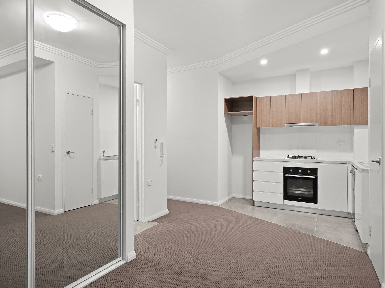 74/6-16 Hargraves Street, GOSFORD, Gosford - Thumbnail 2