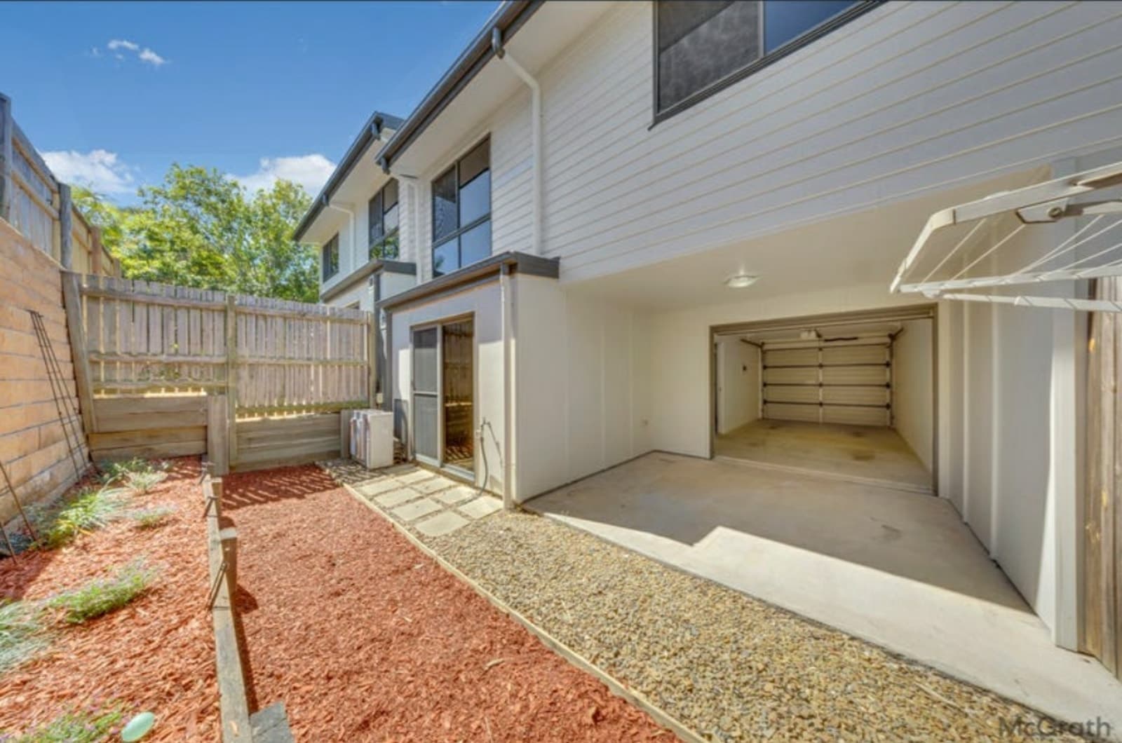 6/23 Roberts Street, GLADSTONE SOUTH, South Gladstone - Thumbnail 3