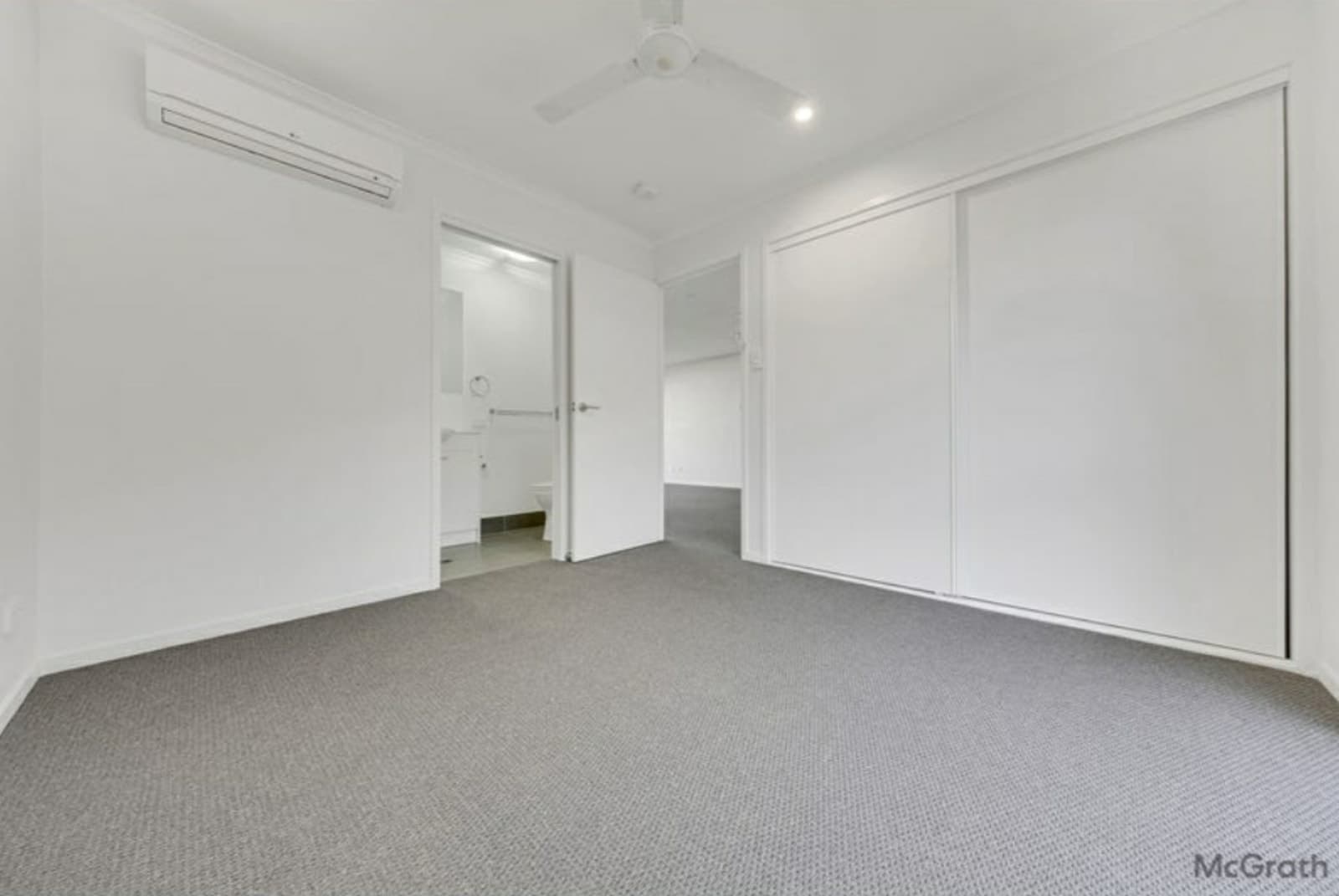 6/23 Roberts Street, GLADSTONE SOUTH, South Gladstone - Thumbnail 4