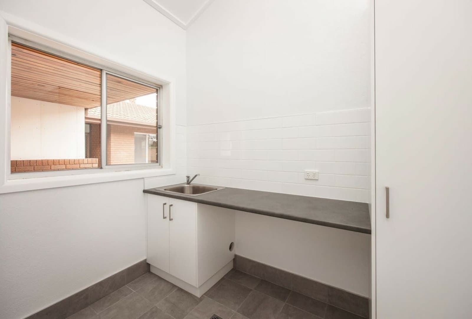 536 Backhaus Court, ALBURY, Albury - Thumbnail 7