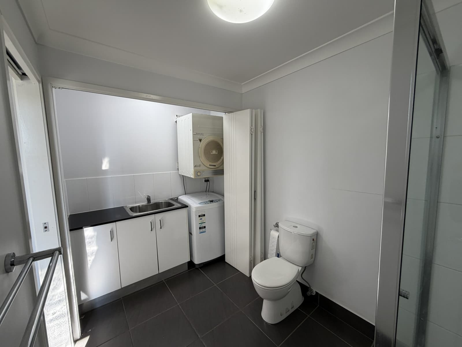 2/1 Agnes Street, SOUTH GLADSTONE, South Gladstone - Thumbnail 6