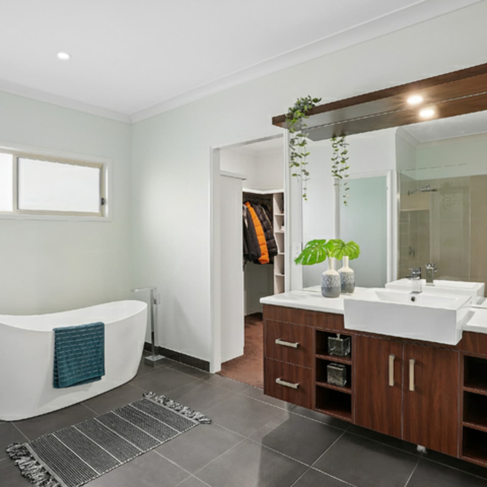18 Lemonwood Court, DOUGLAS, Douglas - Thumbnail 2