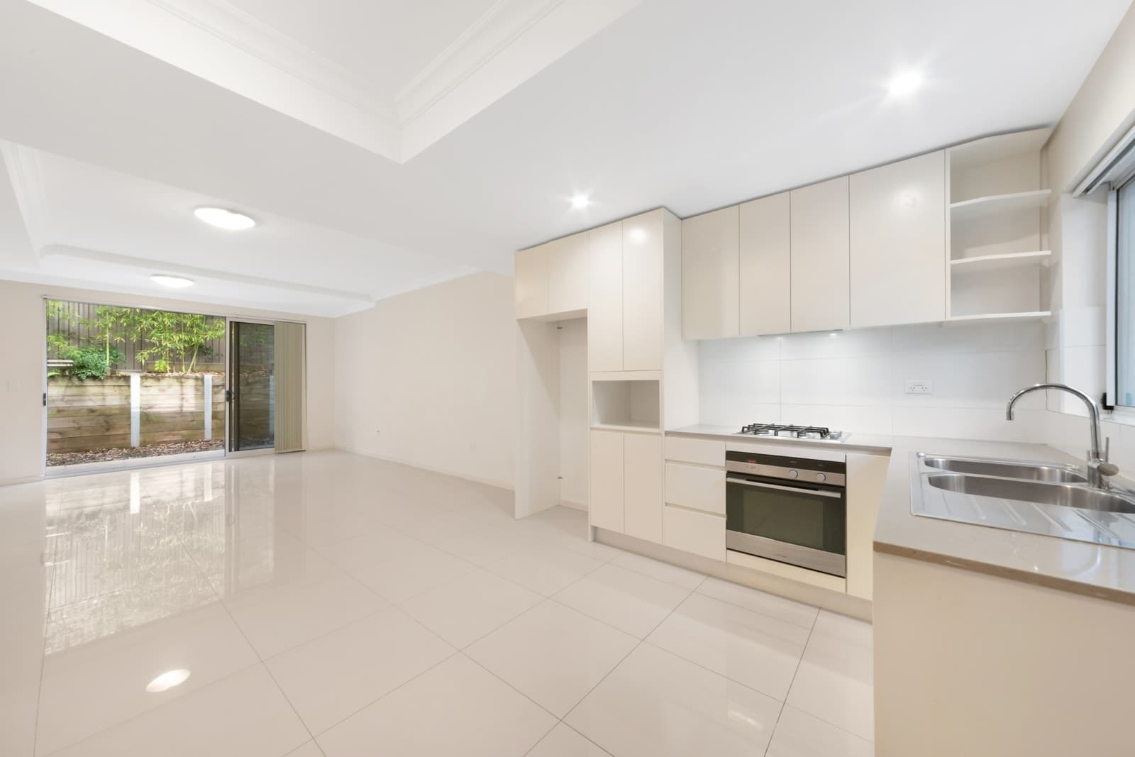 5/17 Yardley Avenue, WAITARA, Waitara - Image 1
