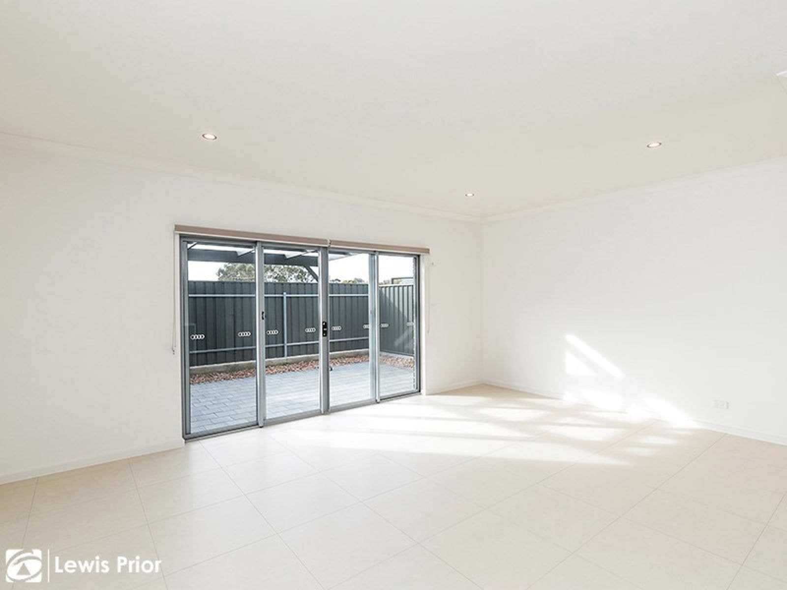 7A Sutherland Street, Park Holme SA 5043, Park Holme - Thumbnail 6