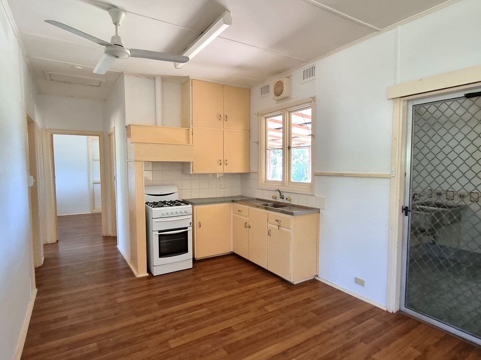 27 Withnell Way, Bulgarra WA 6714, Bulgarra - Thumbnail 3