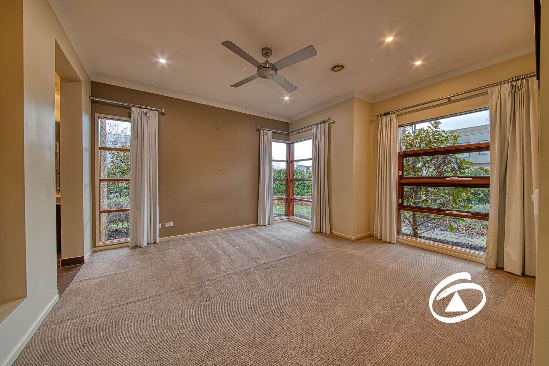 15 Kooyong Close, Officer VIC 3809, Officer - Thumbnail 4