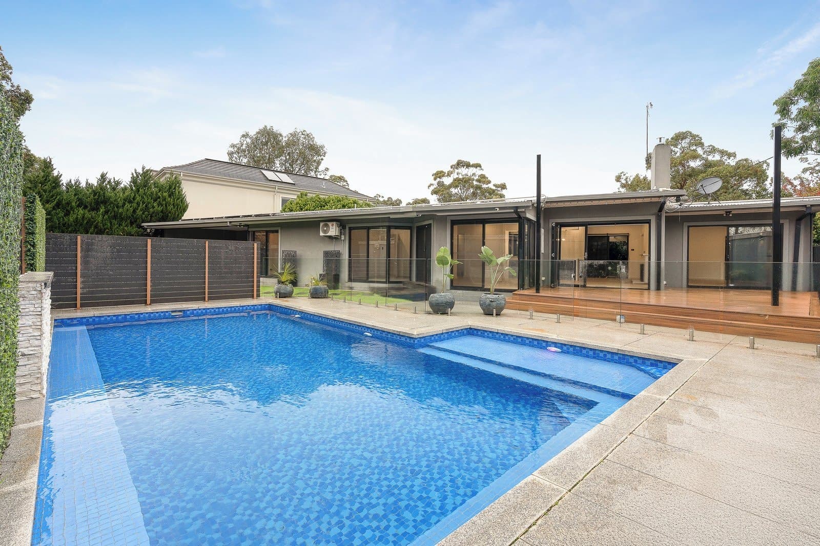 2 Heather Court, Hawthorn East - Image 1