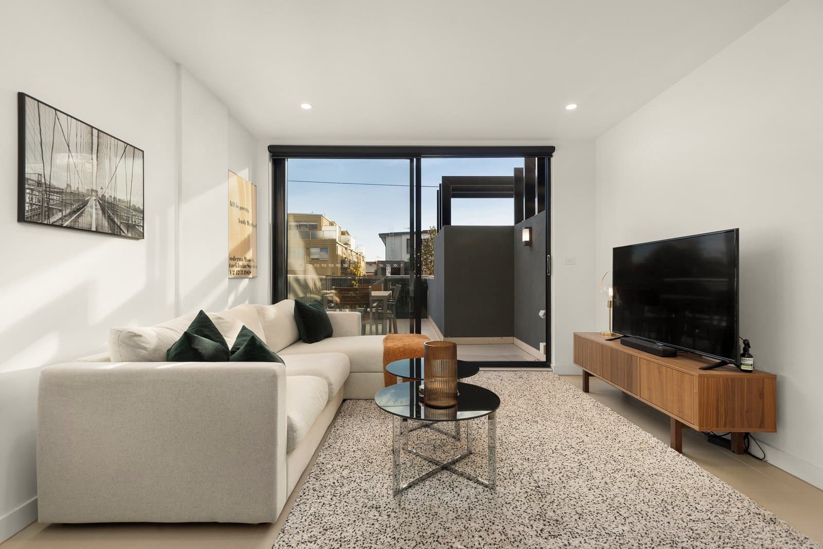 3/140 Hotham Street, St Kilda East - Thumbnail 2