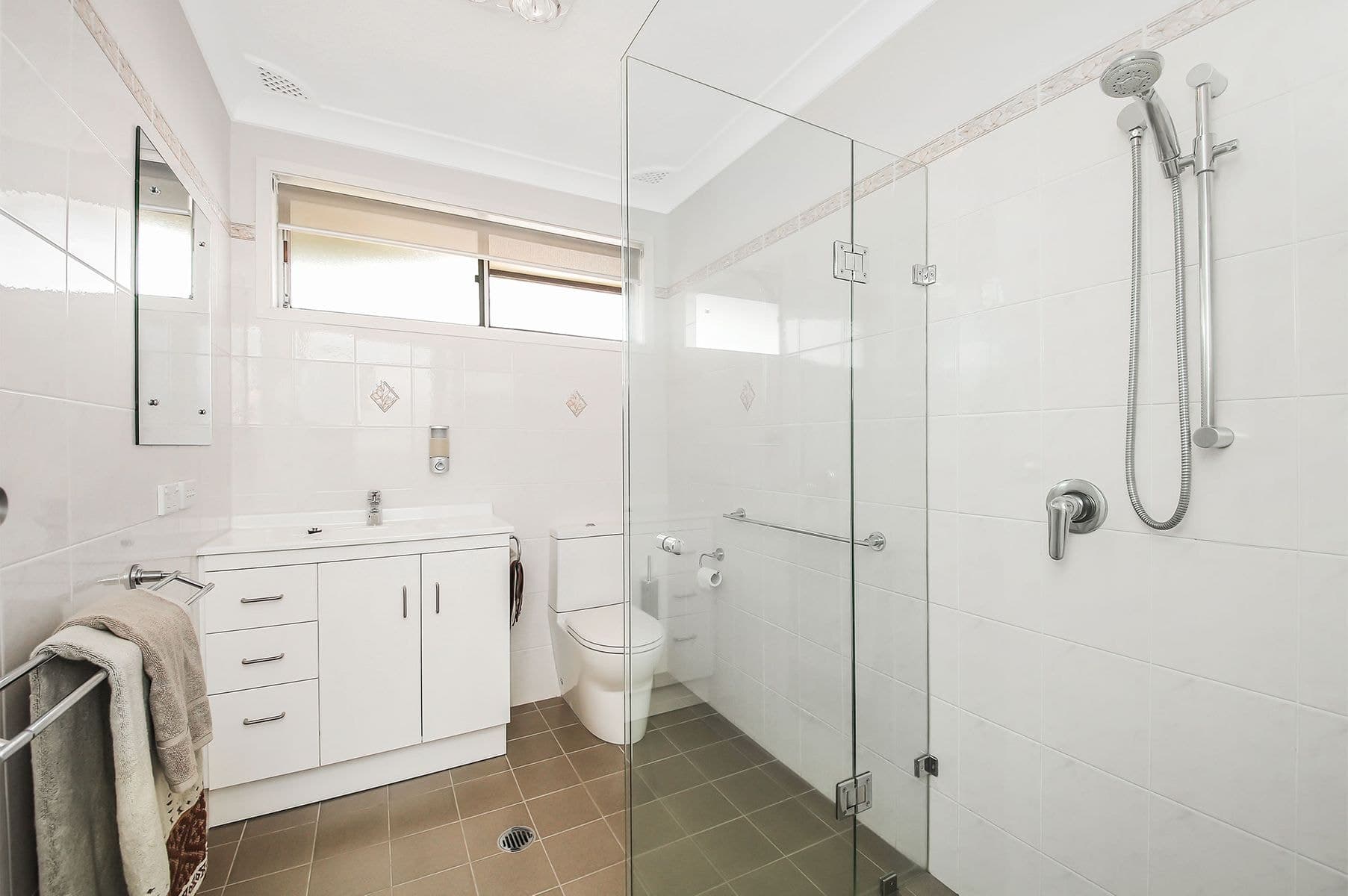 70 Raleigh Road, Milperra NSW 2214, Milperra - Thumbnail 6