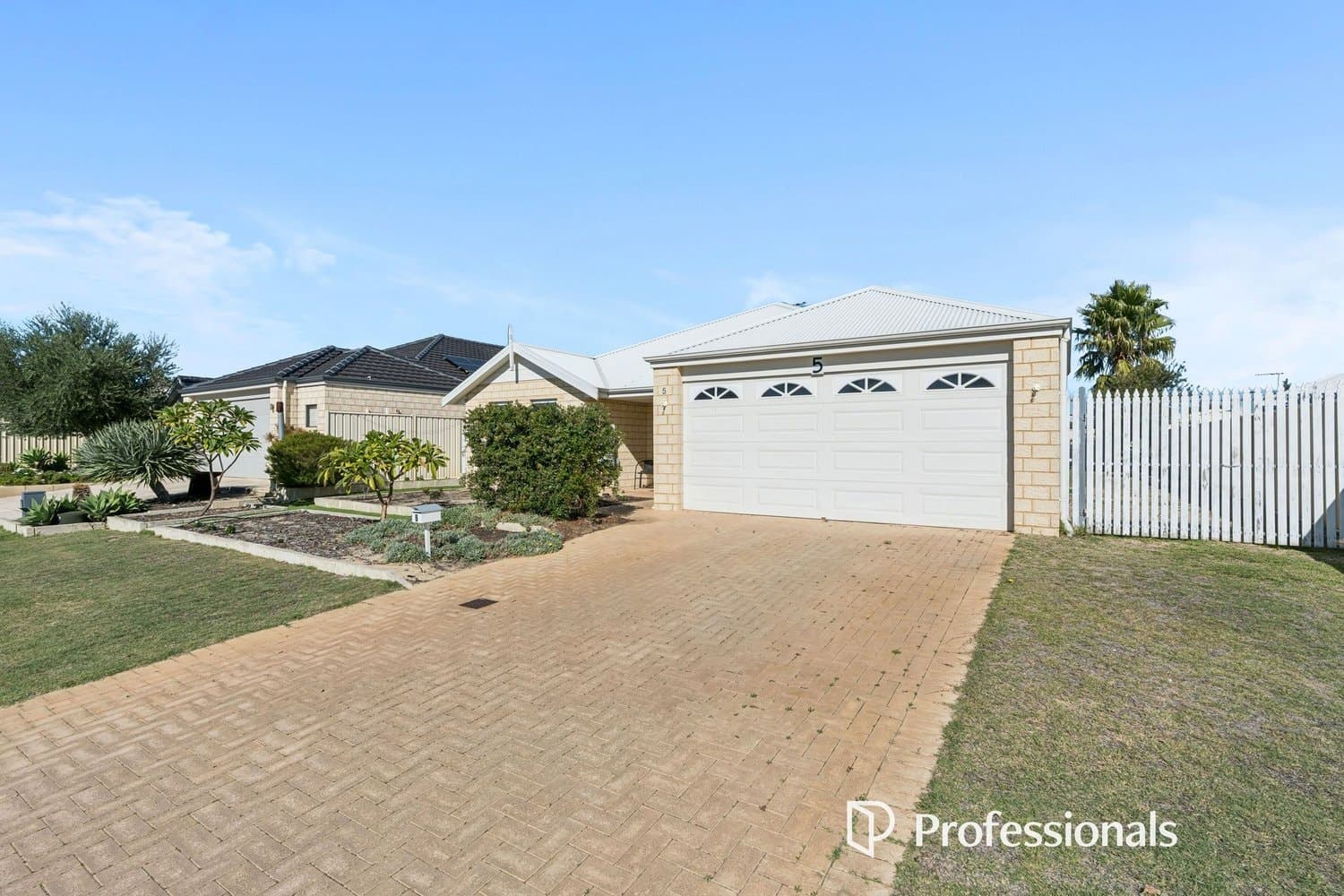 5 Hornet Fairway, High Wycombe WA 6057, High Wycombe - Image 1