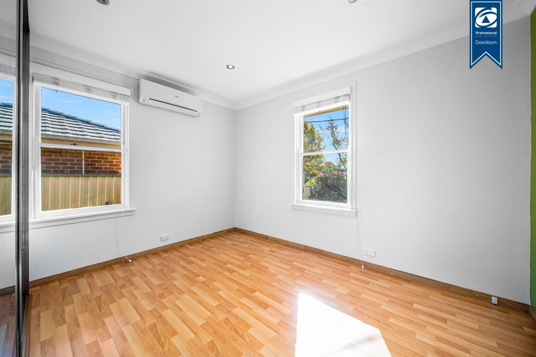 11 Huon Crescent, Holsworthy NSW 2173, Holsworthy - Thumbnail 4