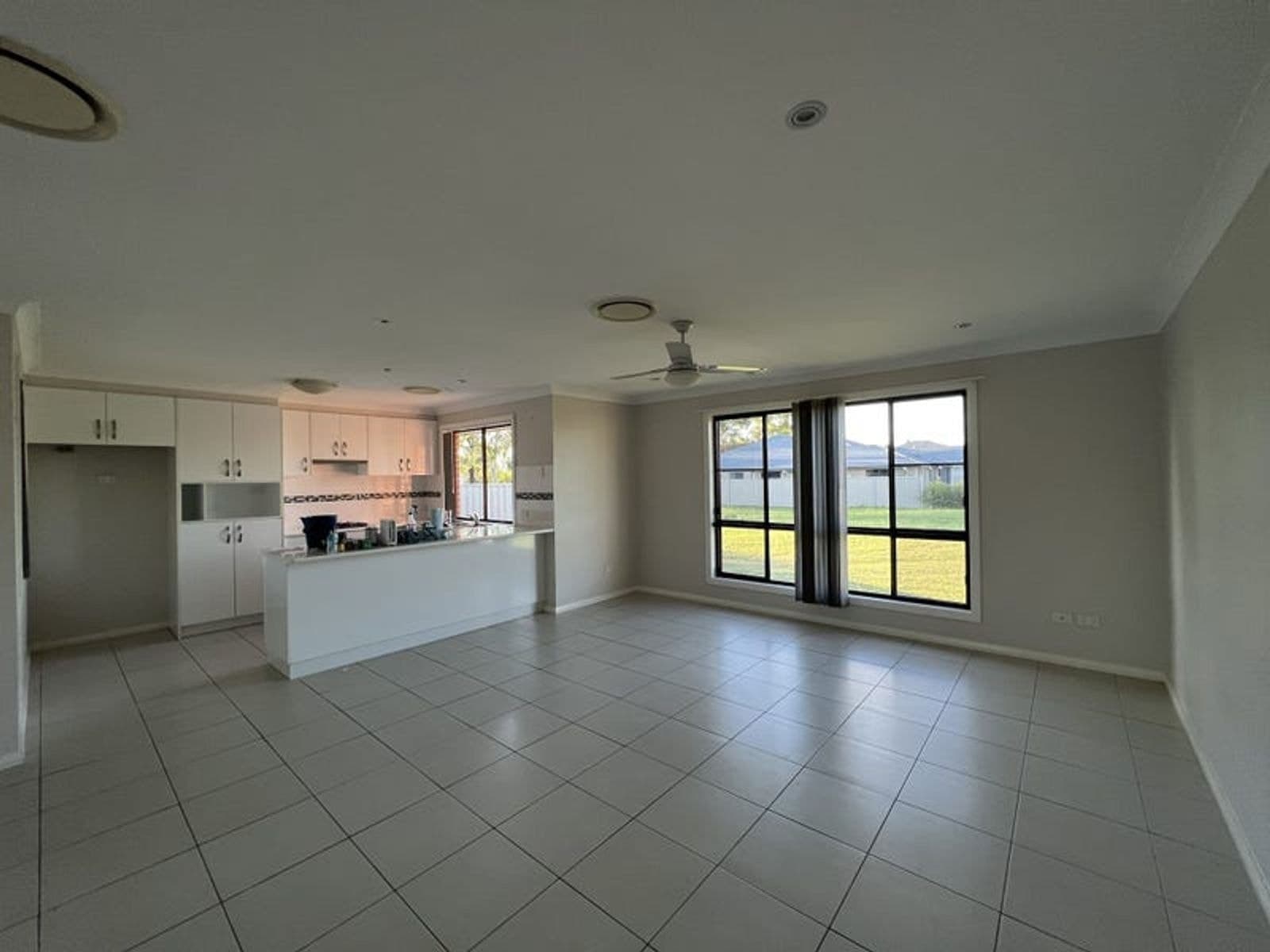 11 Lewis Street, Chinchilla QLD 4413, Chinchilla - Thumbnail 3