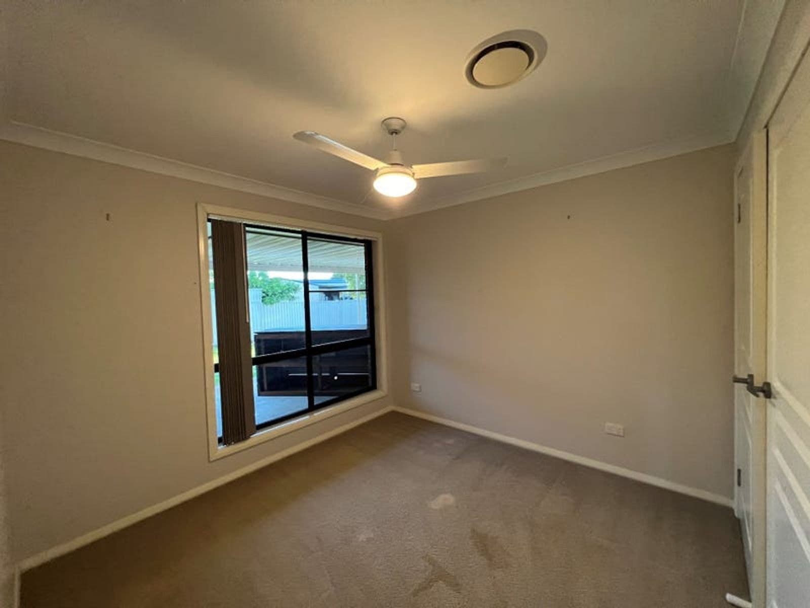 11 Lewis Street, Chinchilla QLD 4413, Chinchilla - Thumbnail 8