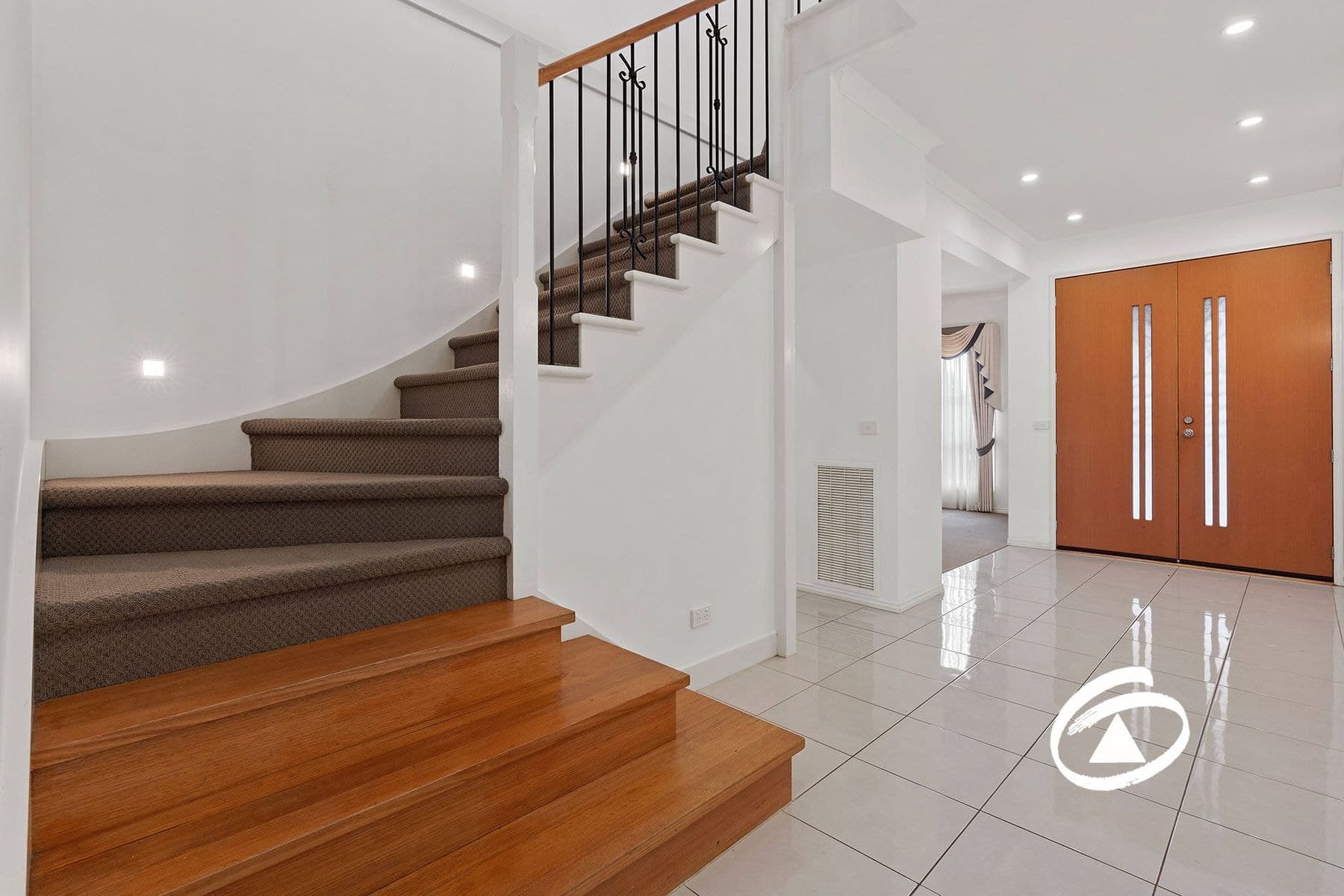 16 Park Orchard Drive, Pakenham VIC 3810, Pakenham - Thumbnail 3