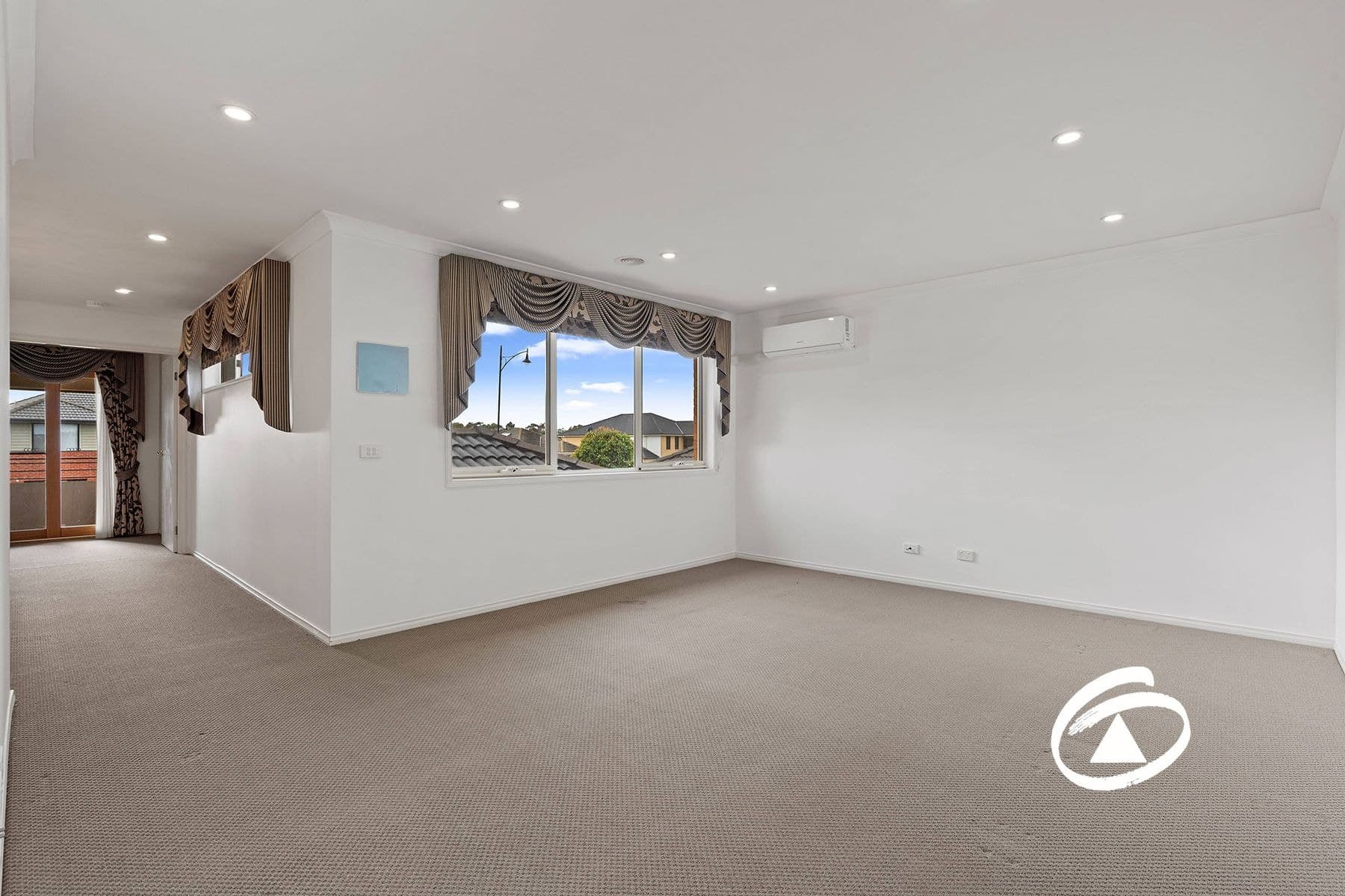 16 Park Orchard Drive, Pakenham VIC 3810, Pakenham - Thumbnail 8