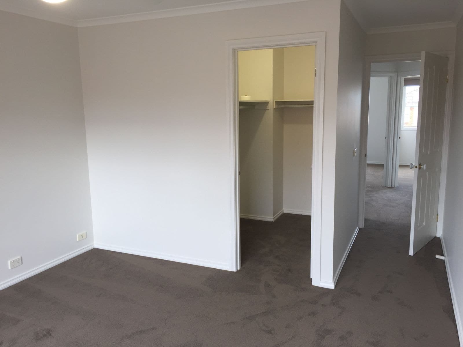 33 St Laurent Rise, Knoxfield VIC 3180, Knoxfield - Thumbnail 8